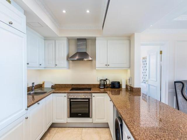 Apartment for rent in Cape Town, City of Cape Town