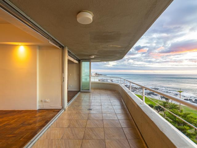 Apartment for rent in Sea Point, Cape Town
