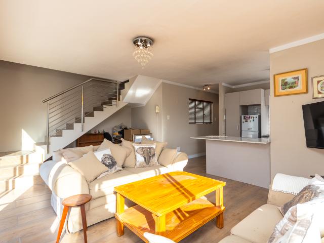 Apartment for sale in Sea Point, Cape Town