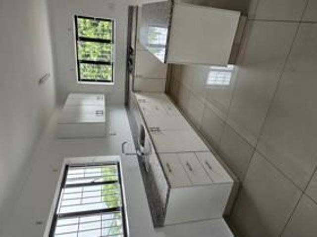 Apartment for rent in Seaview, Kwazulu-natal