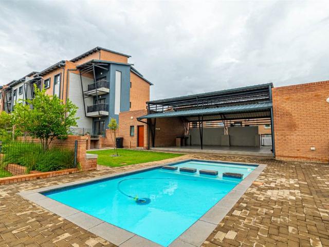 Apartment for sale in Vosloorus, Gauteng