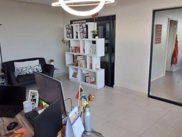 Apartment for sale in Princess Grant, Kwazulu-natal