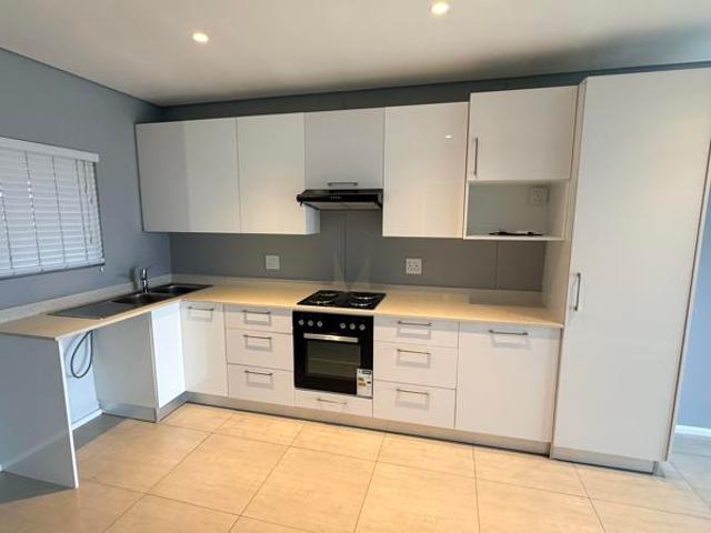Apartment for rent in Princess Grant, Kwazulu-natal