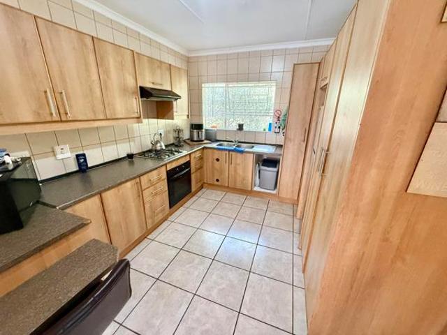 Apartment for sale in Secunda, Govan Mbeki