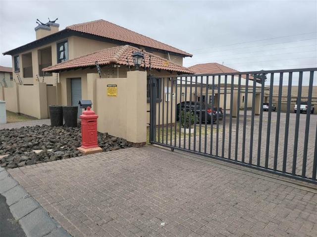 Apartment for sale in Gert Sibande, Mpumalanga