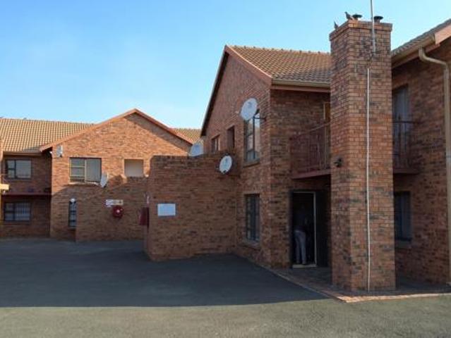 Apartment for sale in Gert Sibande, Mpumalanga