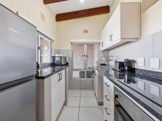 Apartment for sale in Princess Grant, Kwazulu-natal
