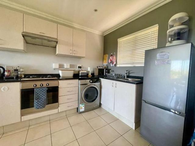 Apartment for rent in Princess Grant, Kwazulu-natal