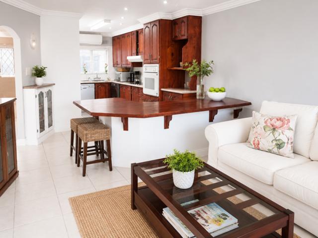 Apartment for sale in Princess Grant, Kwazulu-natal