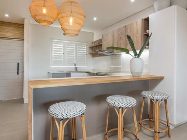 Apartment for sale in Princess Grant, Kwazulu-natal