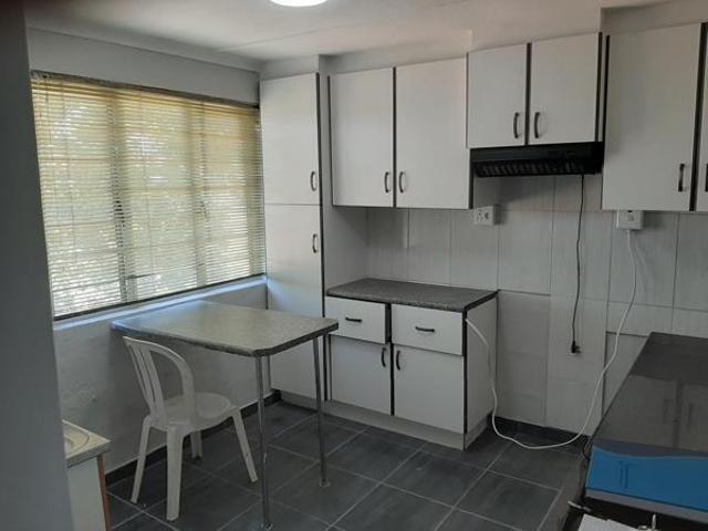 Apartment for rent in Chatsworth, Kwazulu-natal