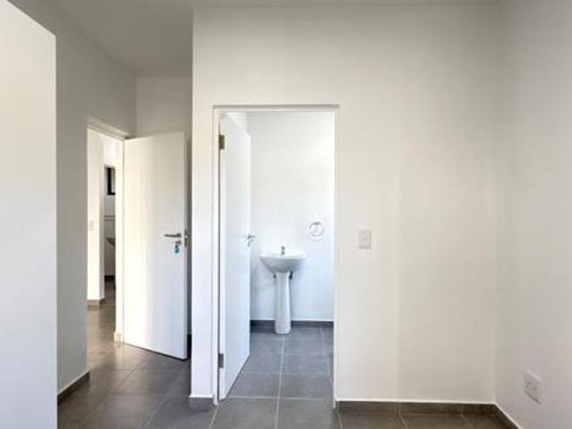 Apartment for rent in Princess Grant, Kwazulu-natal