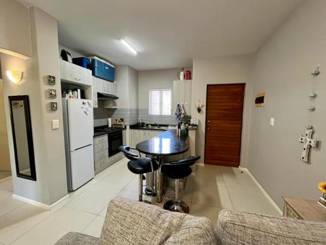 Apartment for sale in Princess Grant, Kwazulu-natal