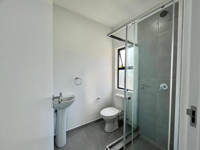 Apartment for sale in Princess Grant, Kwazulu-natal
