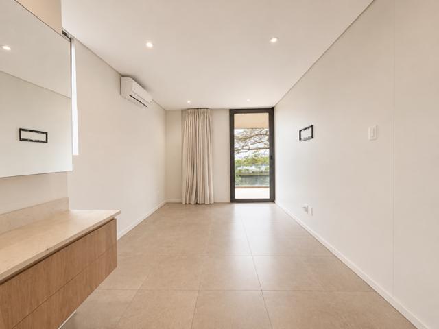 Apartment for sale in Princess Grant, Kwazulu-natal