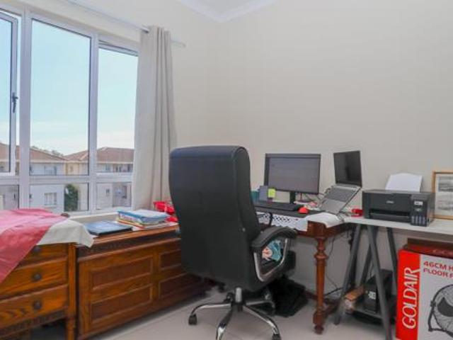 Apartment for sale in Princess Grant, Kwazulu-natal