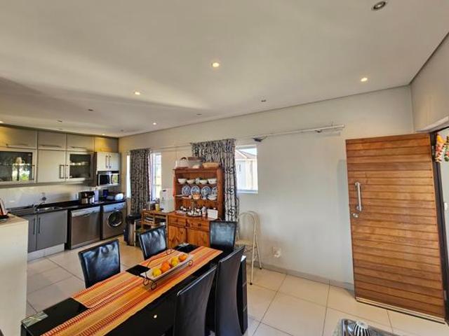 Apartment for rent in Princess Grant, Kwazulu-natal