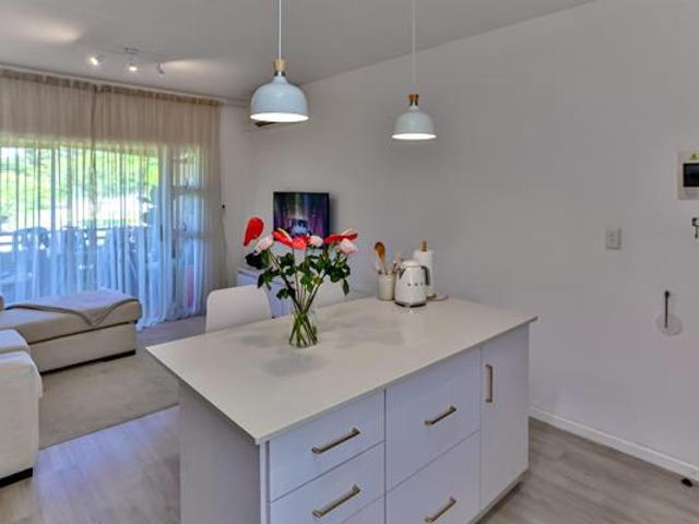 Apartment for sale in Princess Grant, Kwazulu-natal