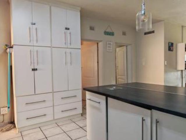 Apartment for sale in Ugu District Municipality, Kwazulu-natal