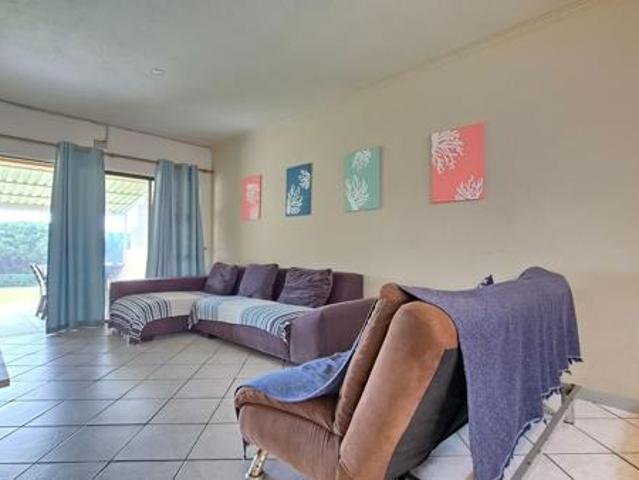 Apartment for sale in Margate, Hibiscus Coast Local Municipality