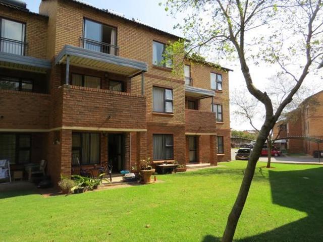Apartment for rent in Waterkloof, Gauteng