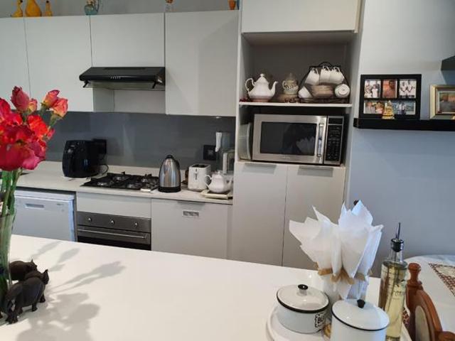 Apartment for rent in Seaview, Kwazulu-natal