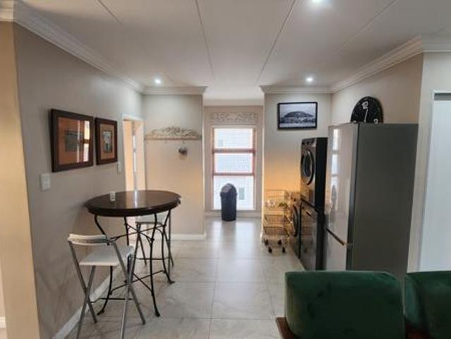 Apartment for rent in Waterkloof, Gauteng
