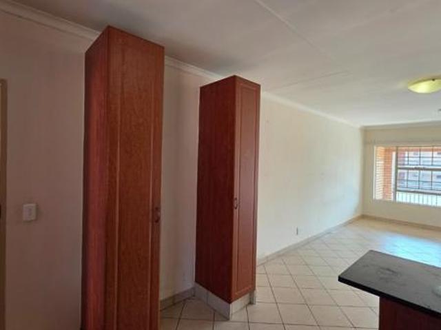 Apartment for rent in Waterkloof, Gauteng