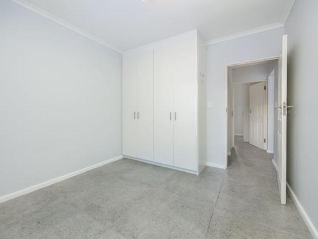 Apartment for sale in Cape Town, Western Cape