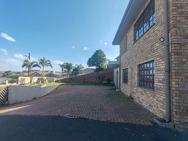 Apartment for rent in Chatsworth, Kwazulu-natal