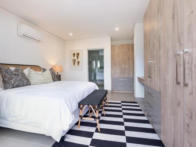 Apartment for sale in Princess Grant, Kwazulu-natal