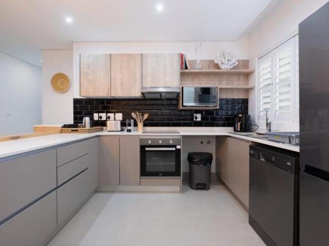 Apartment for sale in Princess Grant, Kwazulu-natal
