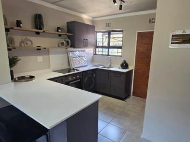 Apartment for rent in Waterkloof, Gauteng