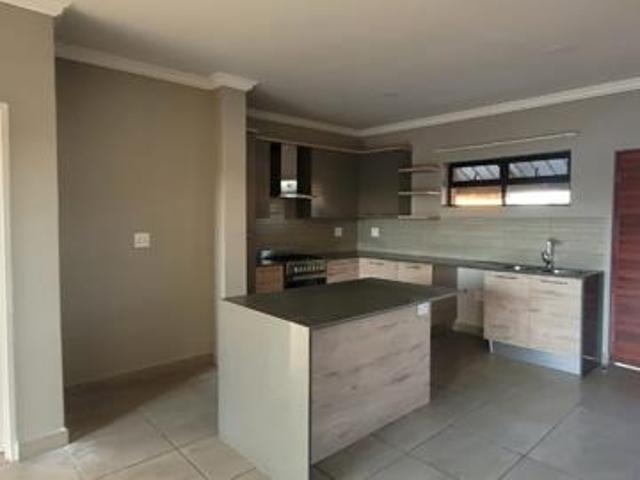 Apartment for rent in Waterkloof, Gauteng