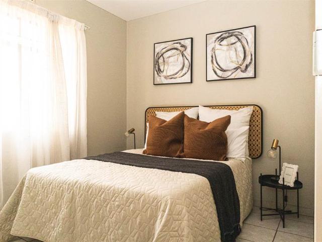 Apartment for sale in Johannesburg, Gauteng