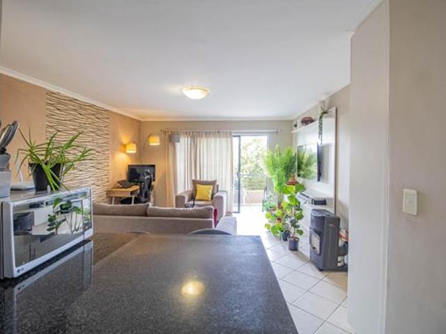 Apartment for sale in Cape Town, Western Cape