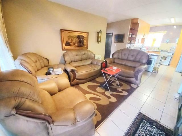 Apartment for sale in Ekurhuleni, Gauteng