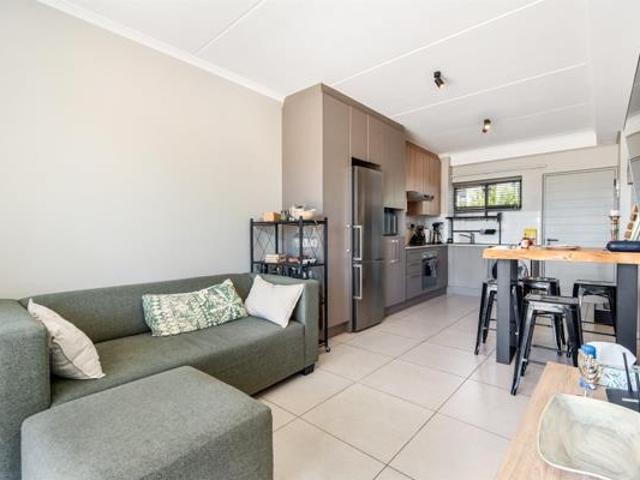 Apartment for sale in Cape Town, Western Cape