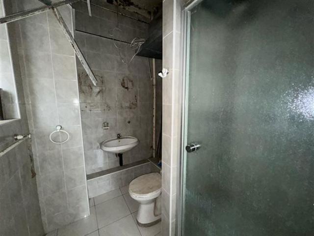 Apartment for sale in Seaview, Kwazulu-natal