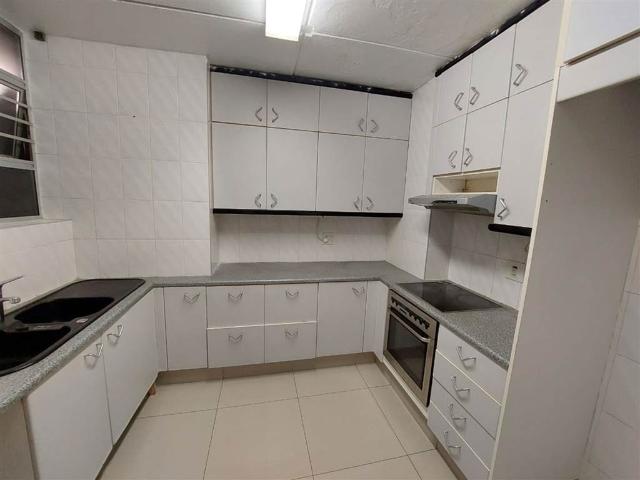 Apartment for sale in Seaview, Kwazulu-natal