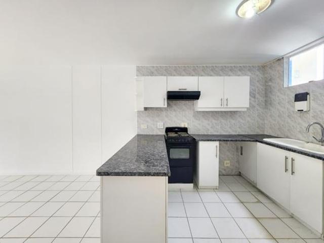 Apartment for sale in Seaview, Kwazulu-natal