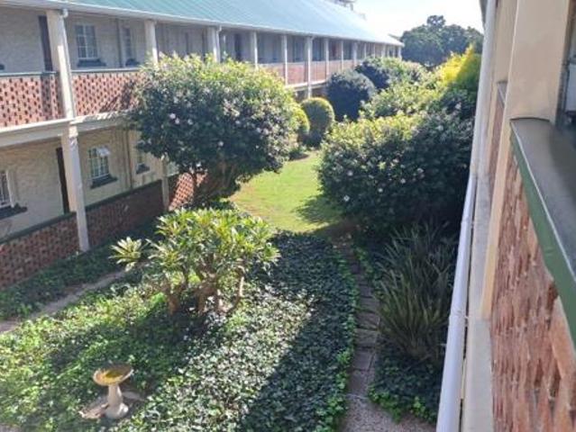 Apartment for sale in Nelson Mandela Bay Ward 18, Nelson Mandela Bay Metropolitan Municipality
