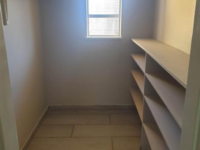 Apartment for sale in Dr Kenneth Kaunda, North West