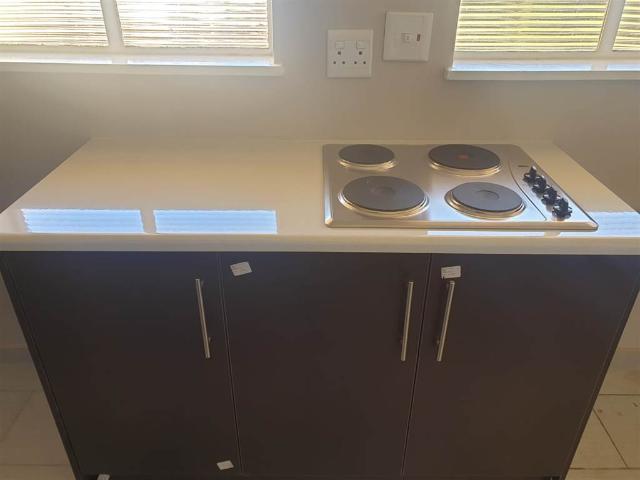Apartment for sale in Dr Kenneth Kaunda, North West