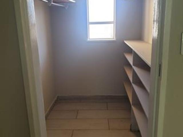 Apartment for sale in Dr Kenneth Kaunda, North West