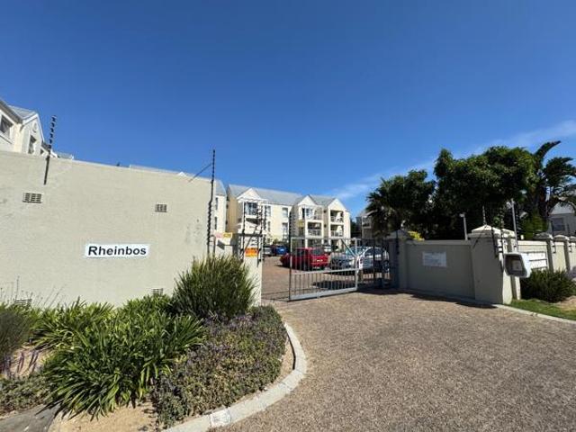 Apartment for sale in Cape Town, Western Cape