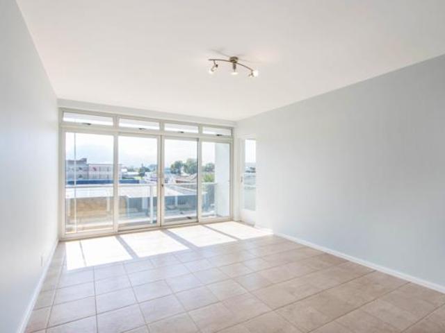 Apartment for sale in Cape Town, Western Cape