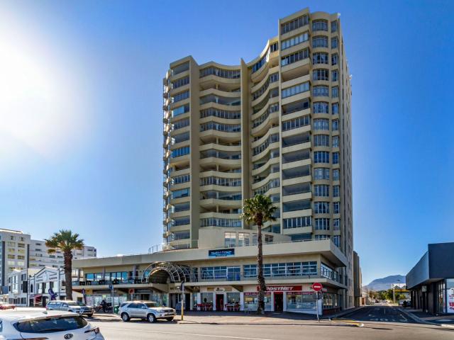 Apartment for sale in Strand, Western Cape