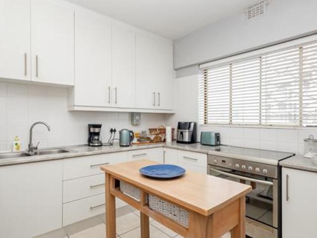 Apartment for sale in Cape Town, Western Cape