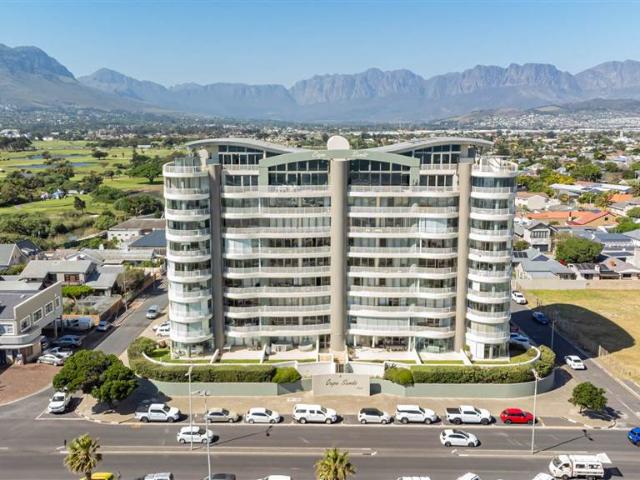 Apartment for sale in Strand, Western Cape